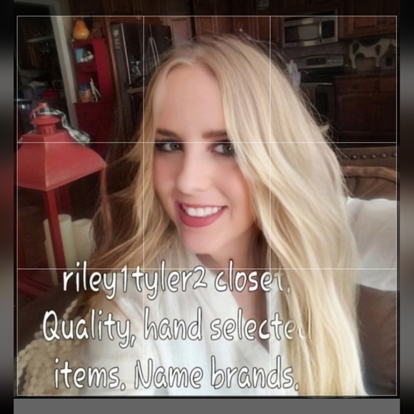 Vtg. Gotcha Covered Red Floral Jean Jacket Fabric Flower power Embroidered Back - Picture 9 of 9